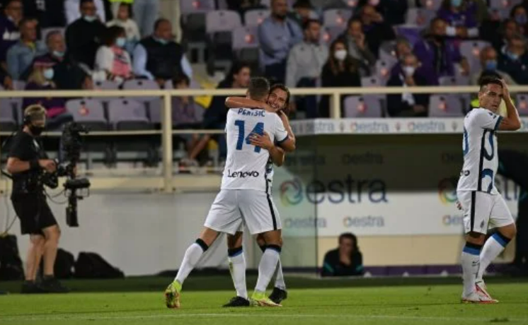  国际米兰创纪录连胜，提前锁定半程冠军  