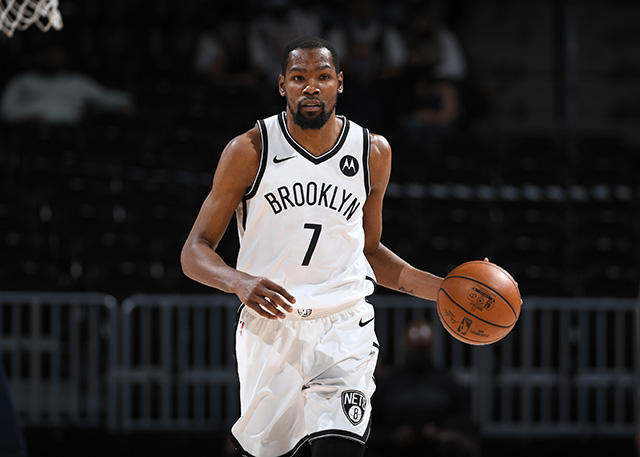  乔治复出砍35分，快船力克掘金止连败  